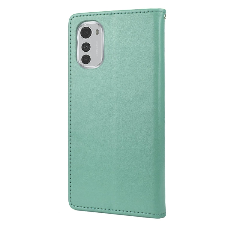 Butterfly Flower Pattern Horizontal Flip Leather Phone Case with Card Slot & Holder, For Motorola Moto E32, For Samsung Galaxy A03, For Samsung Galaxy Xcover6 Pro