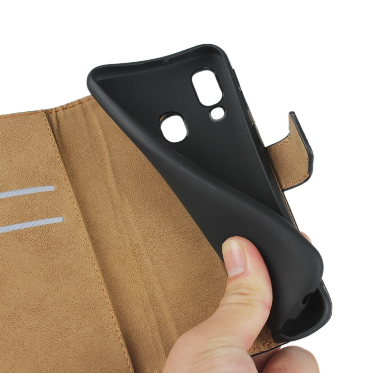 Leather Horizontal Flip Holster for Samsung Galaxy A40 with Magnetic Clasp and Bracket and Card Slot and Wallet